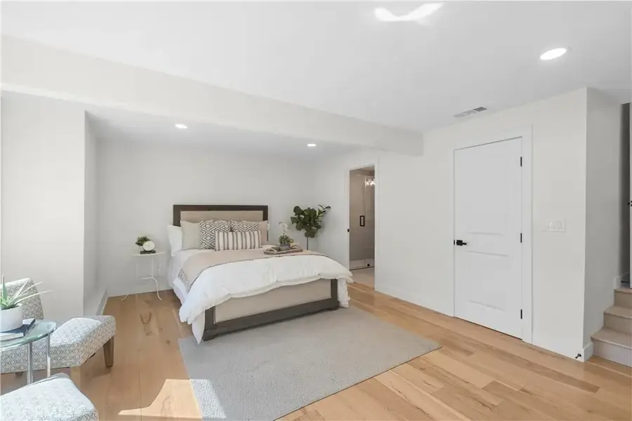 14519 Dyer, Sylmar, CA 91342 - Image #2