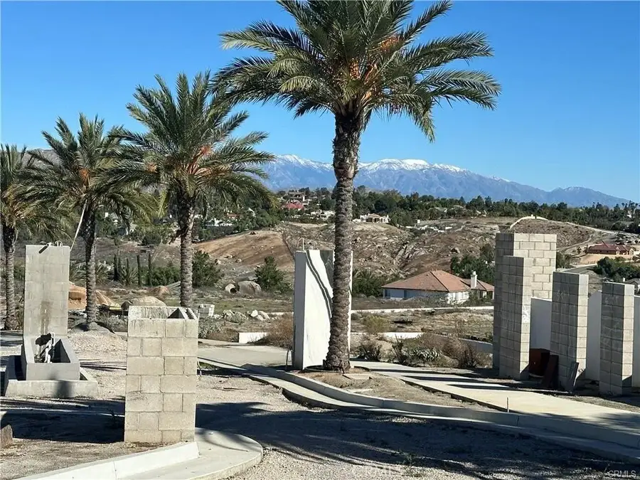 7570 Spencer, Riverside, CA 92506 - #3