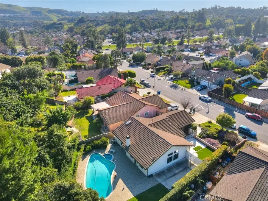 22 Gunsmoke, Phillips Ranch, CA 91766 - #2