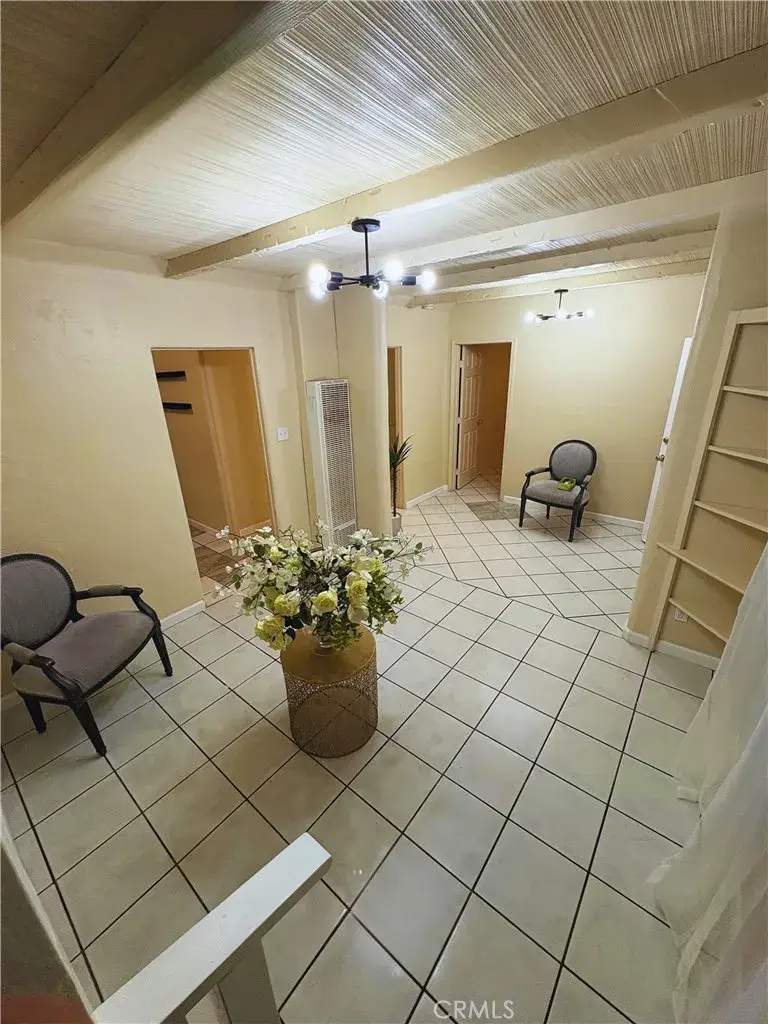 4762 E Grant, Fresno, CA 93702 - #3