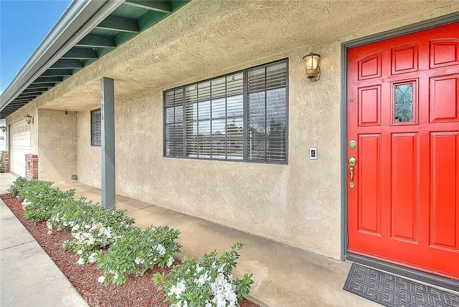 1425 S Dahlia, Ontario, CA 91762 - #3