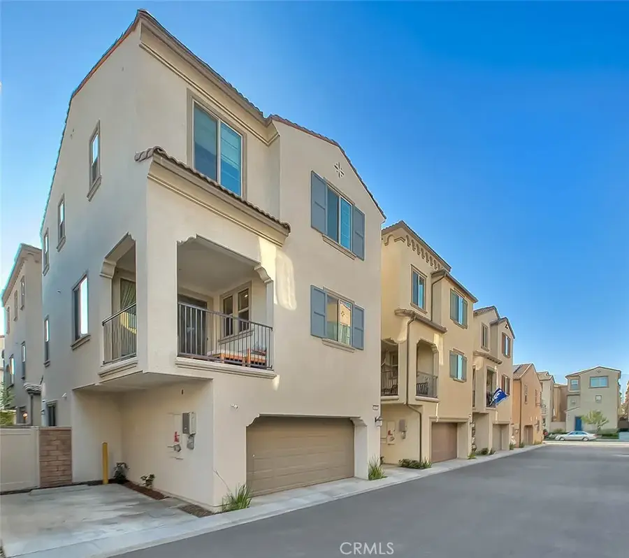 831 Wintergreen, Upland, CA 91786 - #2