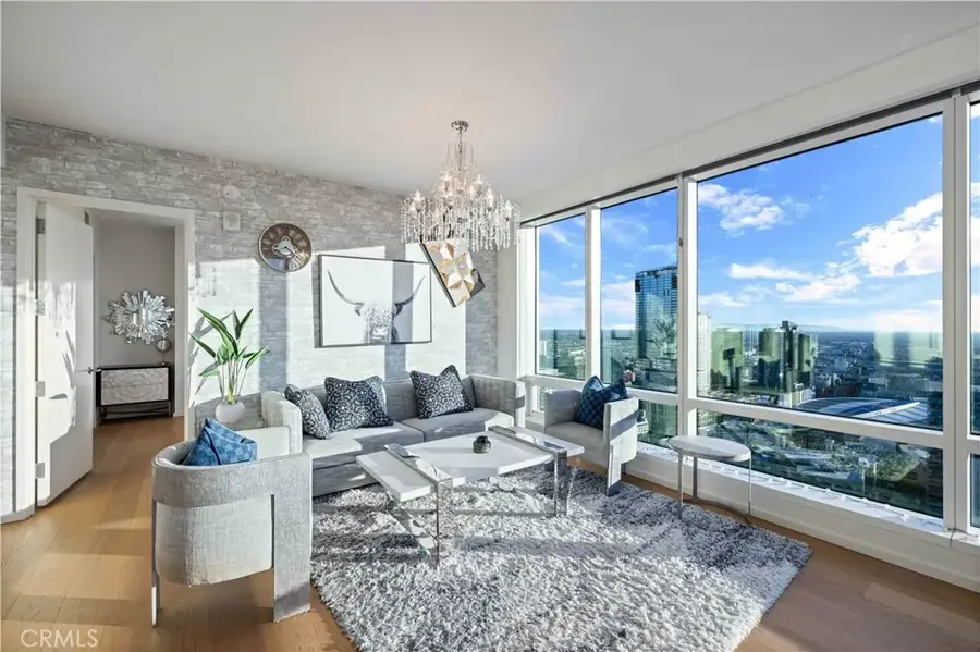 877 Francisco Street #4111, Los Angeles, CA 90017 - #3