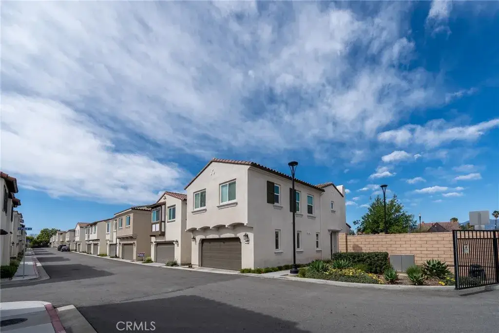 202 Bonita Lane, Rialto, CA 92376 - #1
