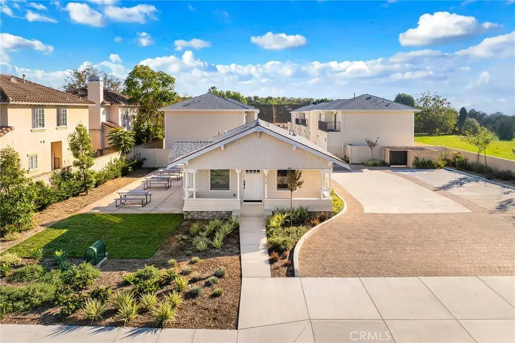 640 W Grand Avenue, Pomona, CA 91766 - #1