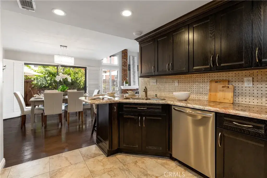 523 W Puente St #2, Covina, CA 91722 - #1