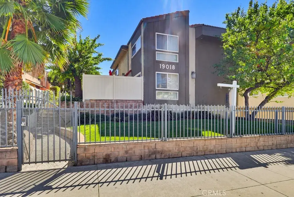 19018 Sherman Way #110, Reseda, CA 91335 - #1