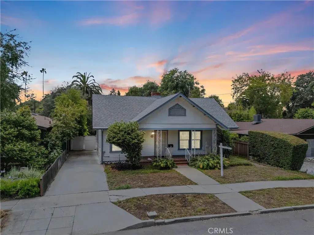 344 W 8th Street, Claremont, CA 91711 - #1