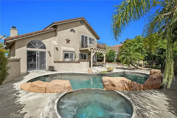 3332 Fallenleaf, Corona, CA 92882