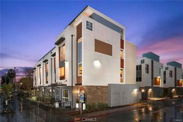 1816 E 1st #440, Santa Ana, CA 92705