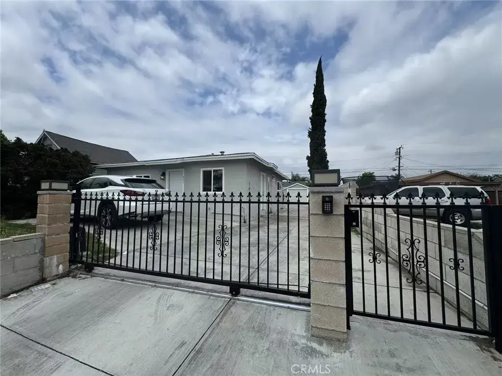 951 E Elma Street, Ontario, CA 91764 - #1
