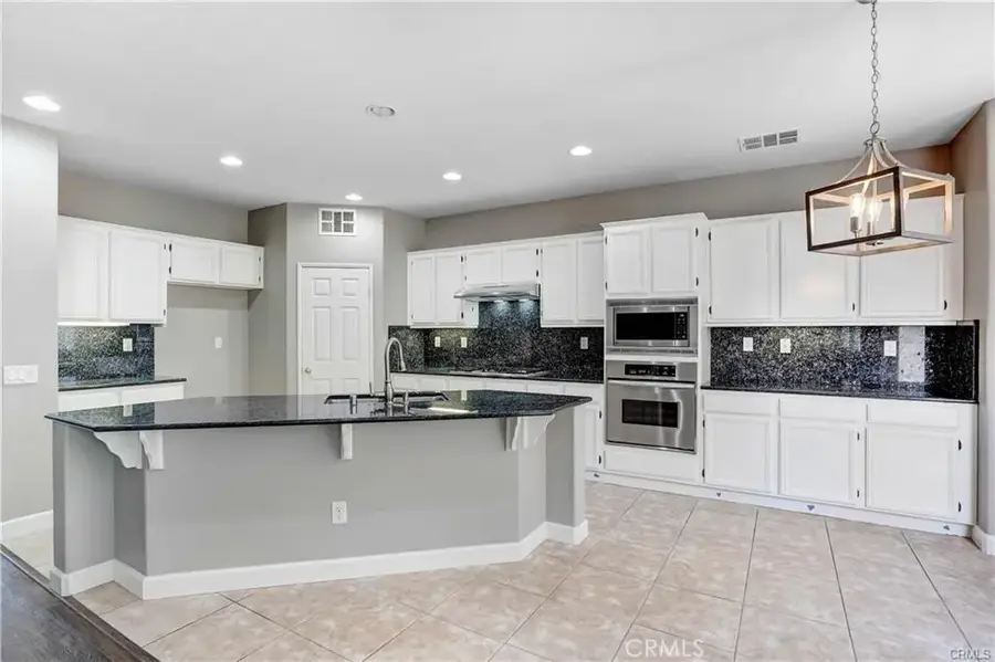 38223 Camarada, Murrieta, CA 92563 - #3