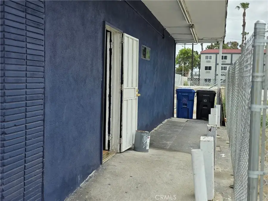 110 E Cambridge, Long Beach, CA 90805 - #2
