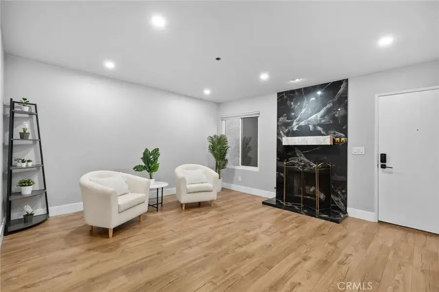 12121 Centralia #102, Lakewood, CA 90715 - #2