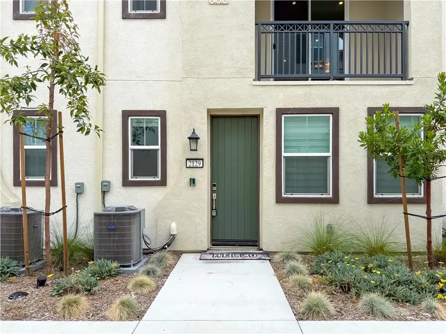 2129 Yukon, Pomona, CA 91766 - #2