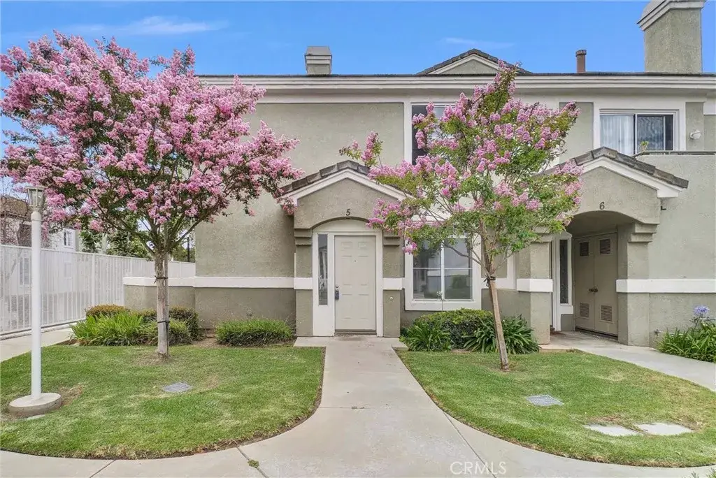 678 Azure Lane #5, Corona, CA 92879 - #1