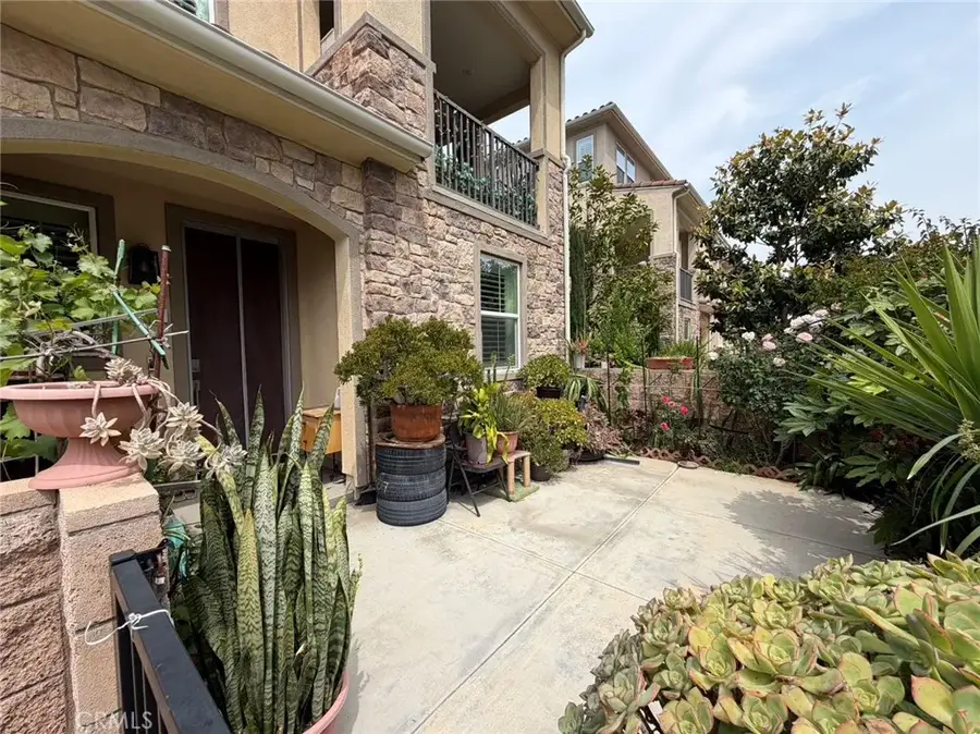1623 W Glendon, Alhambra, CA 91803 - #2