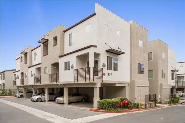 323 Tesoro #107, Escondido, CA 92025