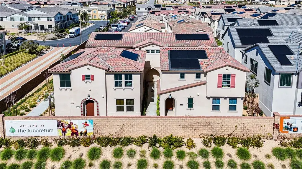 16651 Snowdrop #1, Fontana, CA 92336 - #1
