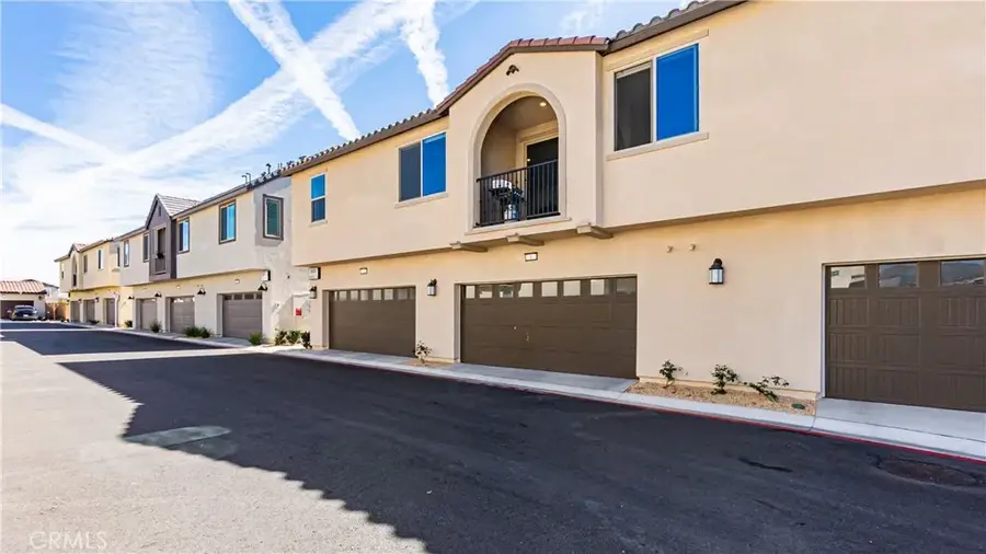 16651 Snowdrop #1, Fontana, CA 92336 - #2