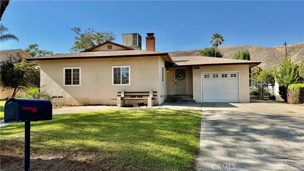 1276 W 31st, San Bernardino, CA 92405 - #1