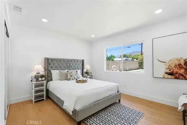 735 W Heber, Glendora, CA 91741