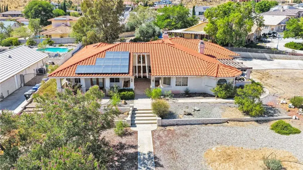 18588 Kamana, Apple Valley, CA 92307 - #1