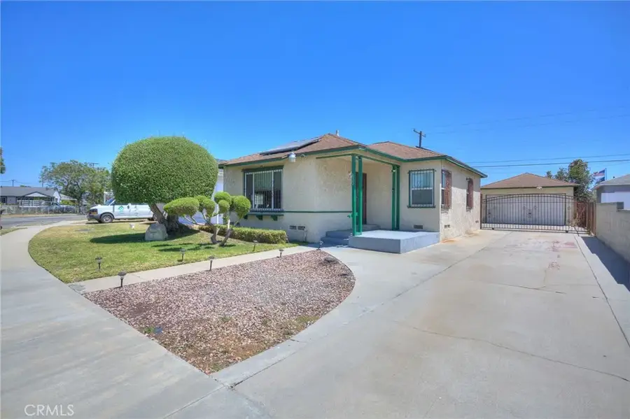 422 E. 139th Street, Los Angeles, CA 90061 - #2
