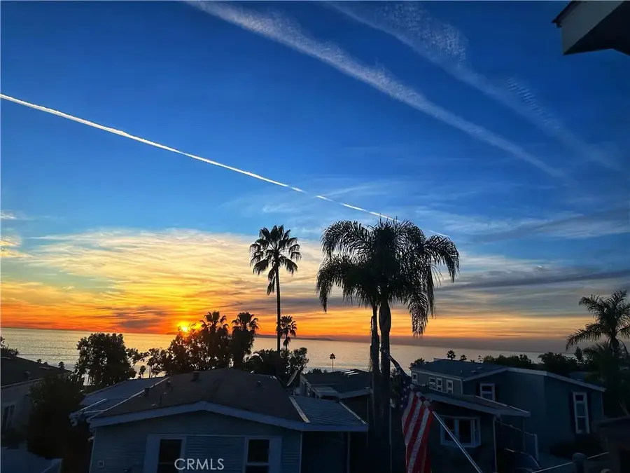 30802 Coast #F11, Laguna Beach, CA 92651 - #3