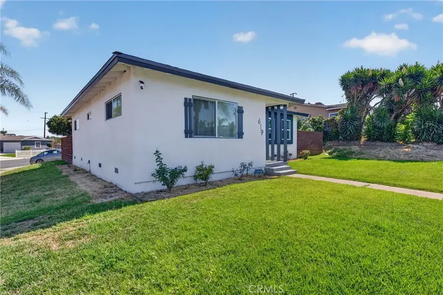 619 W Chapman, Placentia, CA 92870 - #3