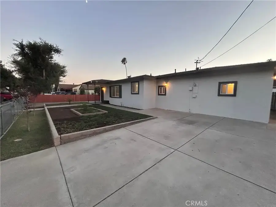 5844 Montgomery Street, Riverside, CA 92503 - #3