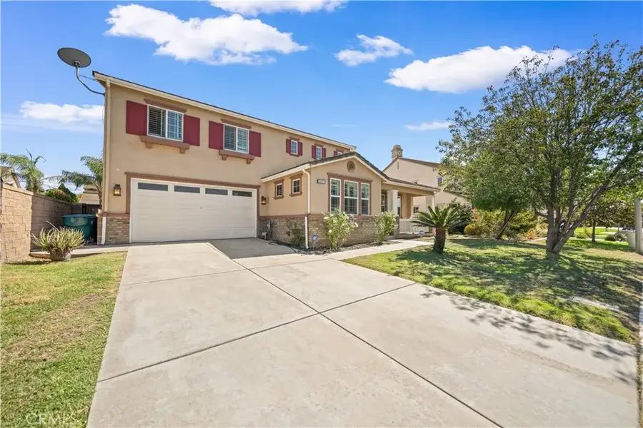 14075 Silent Stream Ct, Eastvale, CA 92880 - #3