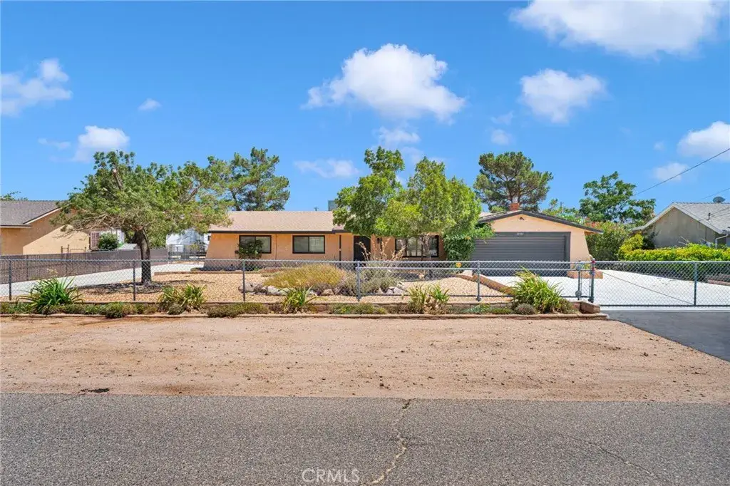 10387 Kern, Hesperia, CA 92345 - #1