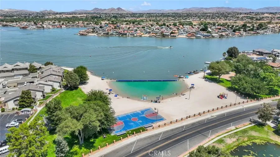 18065 Lakeview, Victorville, CA 92395 - #2