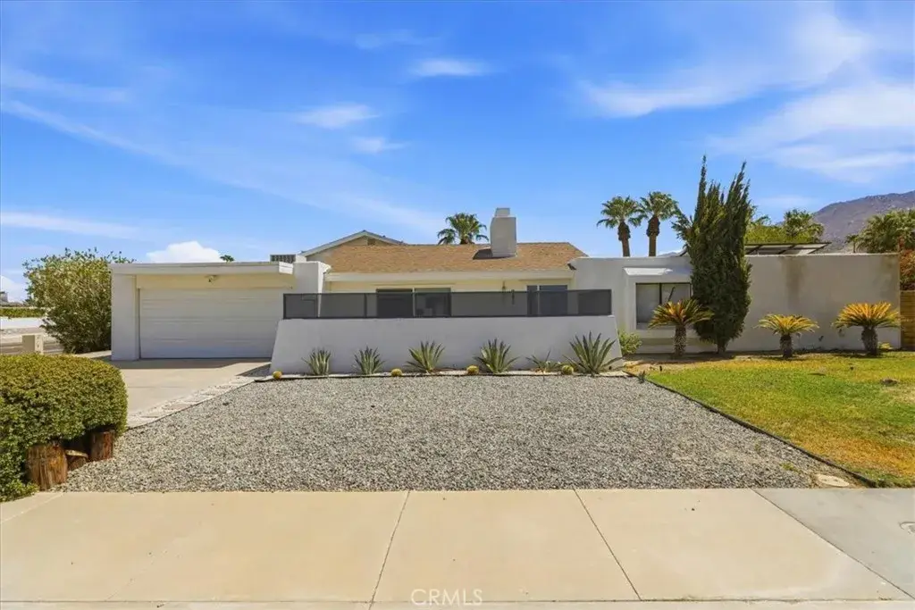 985 E El Cid, Palm Springs, CA 92262 - #1