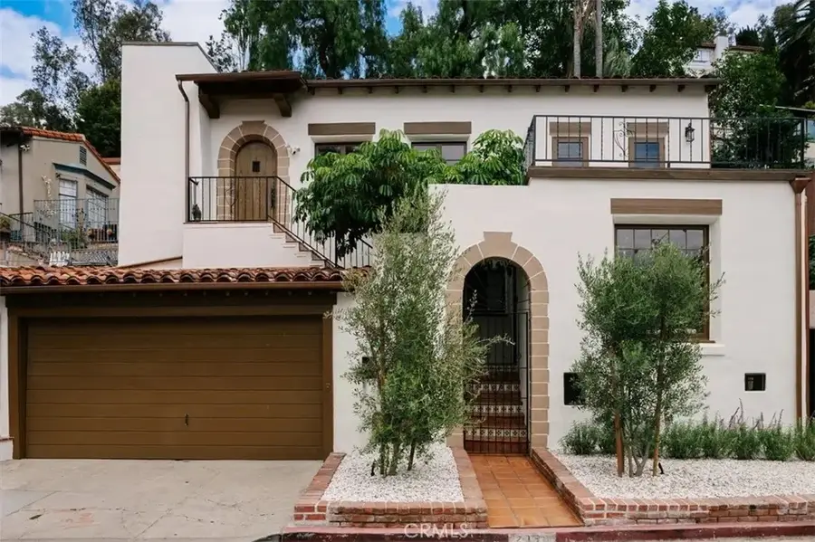 2050 N Las Palmas Avenue, Los Angeles, CA 90068 - #2