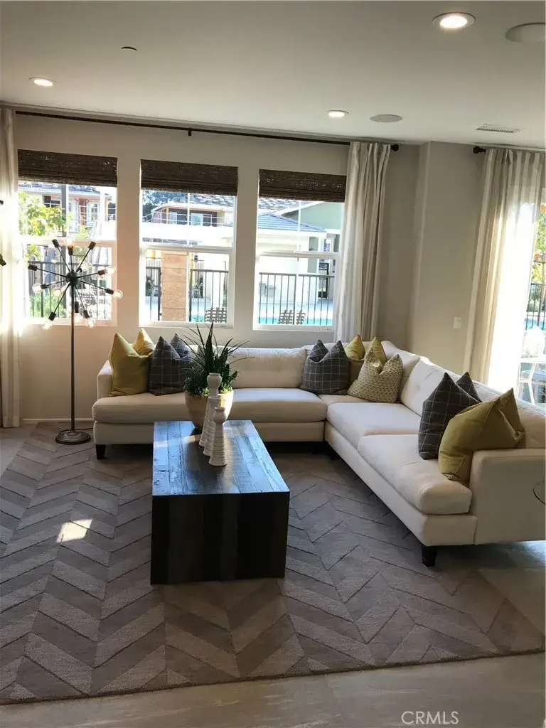 275 W Via Presido #107, Ontario, CA 91762 - #3