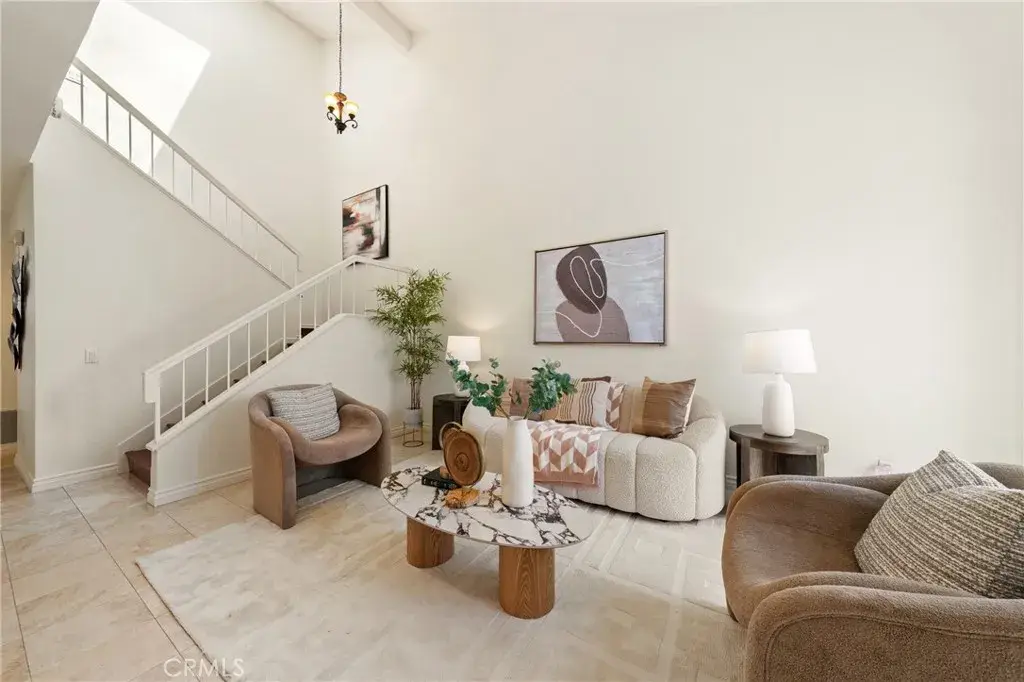 130 Almador, Irvine, CA 92614 - #1