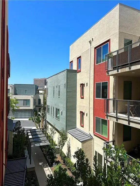 145 Bowery, Irvine, CA 92612 - #1