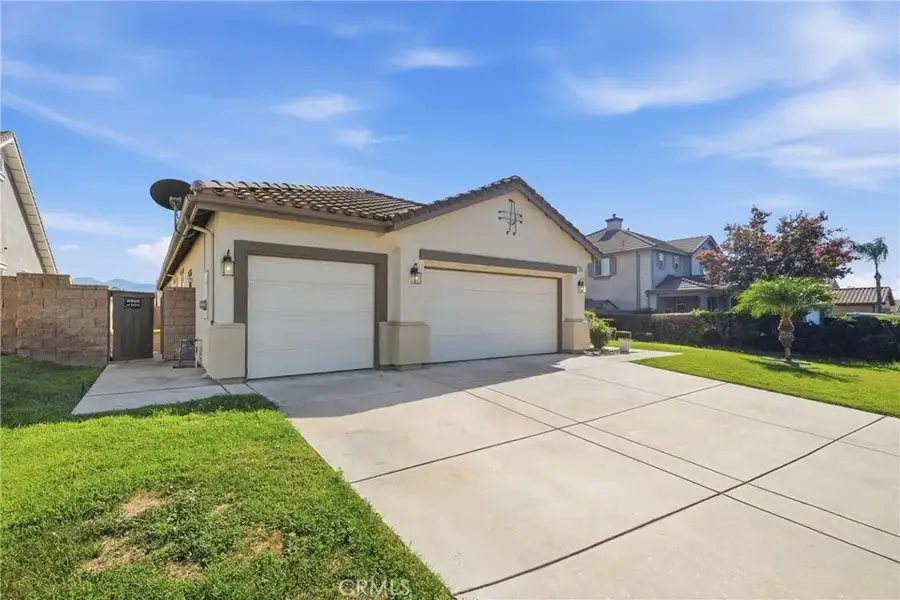 558 Calderone, Corona, CA 92879 - #2