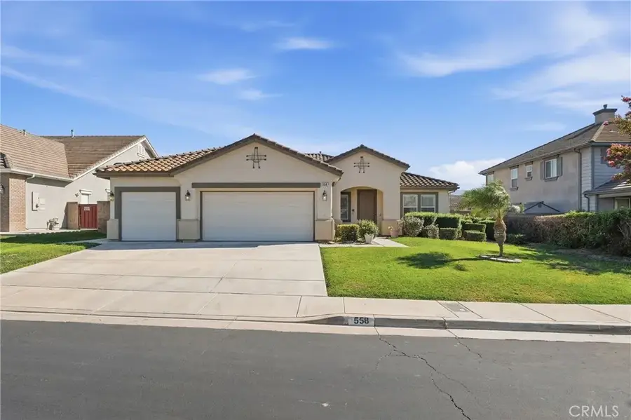 558 Calderone, Corona, CA 92879 - #3