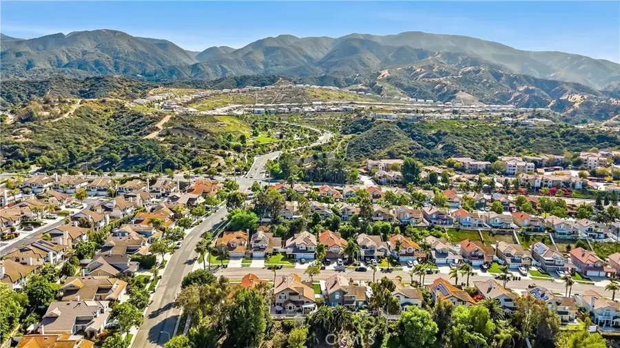2201 Bloomfield, Corona, CA 92882 - #2