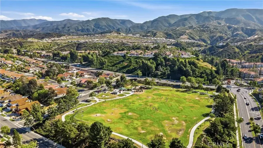 2201 Bloomfield, Corona, CA 92882 - #3