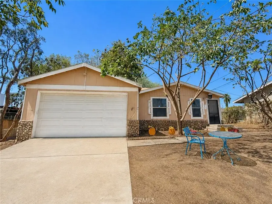 3067 Carl, Riverside, CA 92507 - #2