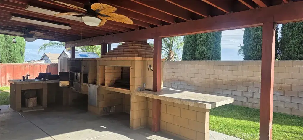 2633 W Loma Vista Drive, Rialto, CA 92377 - #1