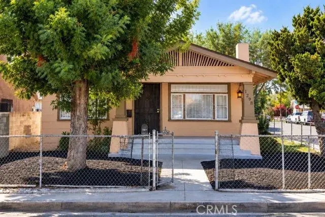 1298 Acacia, San Bernardino, CA 92405 - #1