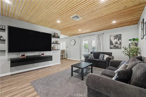 1136 Hancock, San Bernardino, CA 92411