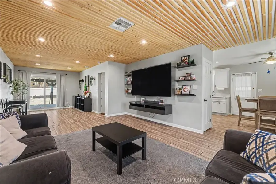1136 Hancock, San Bernardino, CA 92411 - #3