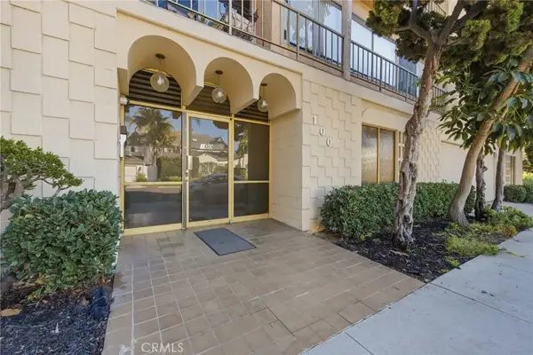 100 Loma #301, Long Beach, CA 90803