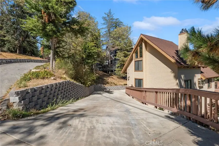 26220 Circle, Lake Arrowhead, CA 92391 - #3